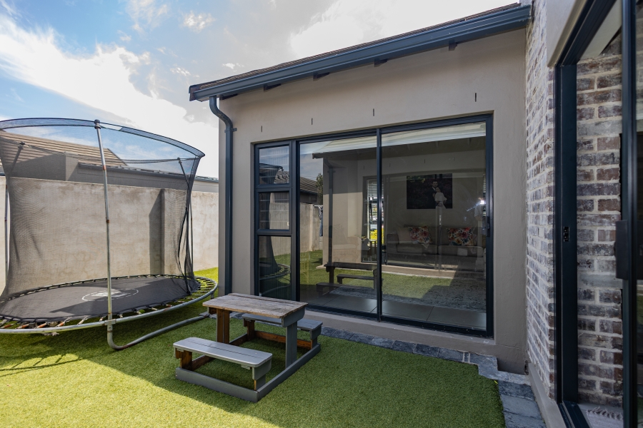 3 Bedroom Property for Sale in Haasendal Western Cape